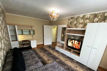 1-к квартира, 49 м², 1/12 эт.