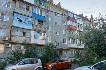 2-к квартира, 47 м², 1/5 эт.