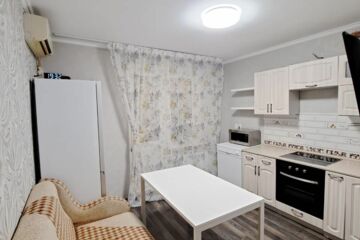 1-к квартира, 42 м², 16/16 эт.