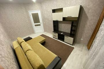 1-к квартира, 35 м², 8/16 эт.