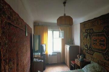 2-к квартира, 43 м², 3/5 эт.