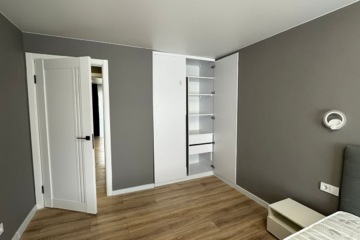 2-к квартира, 49 м², 3/5 эт.