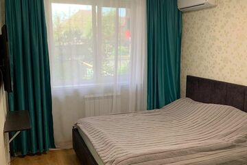 2-к квартира, 49,8 м², 1/4 эт.