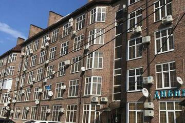 3-к квартира, 122 м², 5/5 эт.