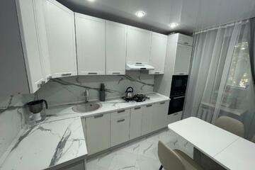 2-к квартира, 56 м², 1/9 эт.