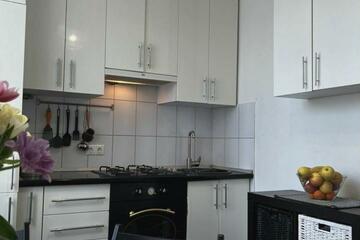1-к квартира, 40 м², 2/4 эт.