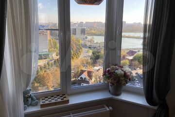 2-к квартира, 76 м², 14/19 эт.