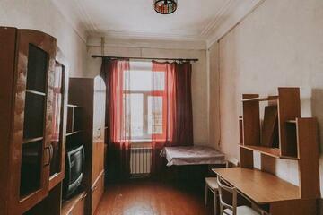2-к квартира, 48 м², 4/4 эт.