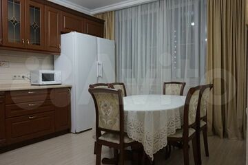 Апартаменты, 100 м², 8/17 эт.