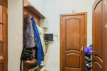 1-к квартира, 42 м², 2/5 эт.
