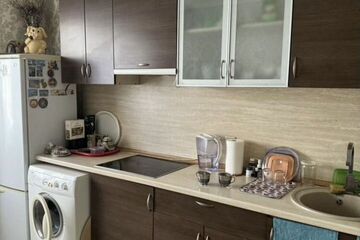 1-к квартира, 38 м², 3/10 эт.