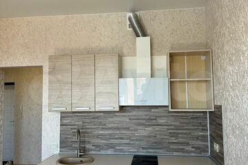 1-к квартира, 50 м², 12/17 эт.