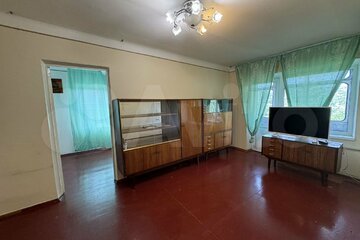 2-к квартира, 42 м², 5/5 эт.