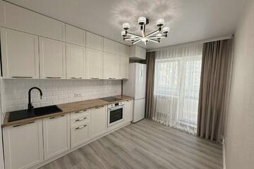 2-к квартира, 53 м², 8/10 эт.