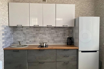 1-к квартира, 38 м², 4/9 эт.