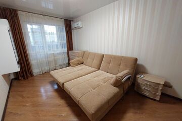 1-к квартира, 42 м², 10/11 эт.