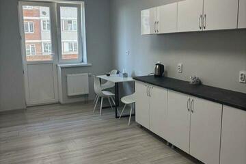 2-к квартира, 64,5 м², 10/10 эт.