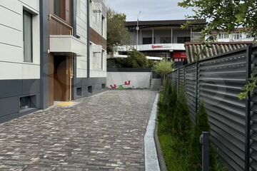 2-к квартира, 51 м², 3/5 эт.