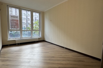1-к квартира, 35 м², 1/9 эт.