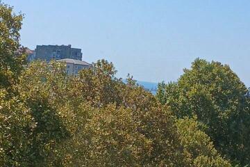 2-к квартира, 47 м², 8/9 эт.